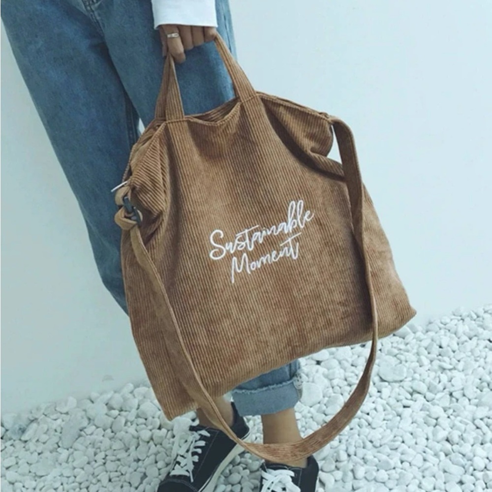 Corduroy-embroidered tote